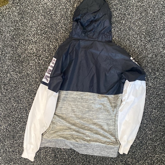 Full zip pink windbreaker jacket - Picture 7 of 7